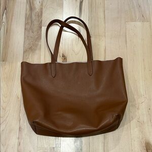 Cuyana Chestnut Leather Tote
